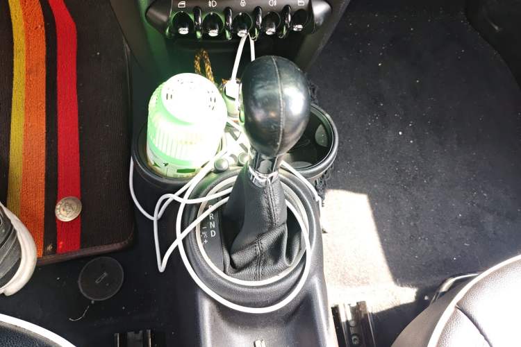 Used MINI 2011 1.6L ONE
