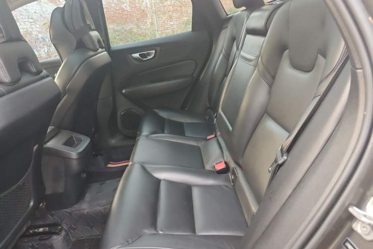 Used Volvo XC60 2021 T5 4x4 Smart Luxury Edition Left Rear Seat