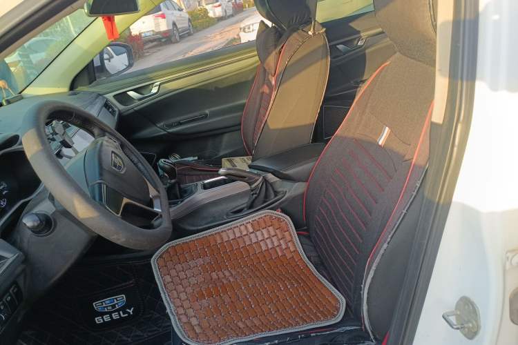 Used Geely Auto Emgrand GL 2018 1.8L Manual Elite Smart Connectivity Version
