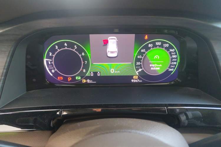 Used Volkswagen Viloran 2024 380TSI Premium Edition