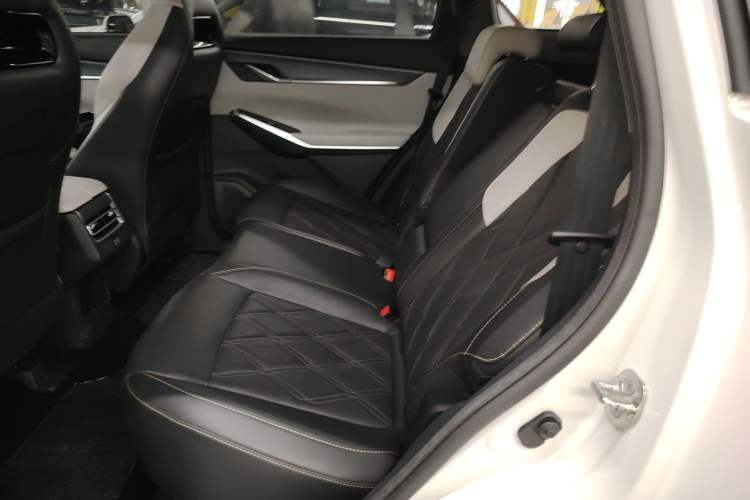 Used CHANGAN CS75 PLUS 2023 3rd Generation 1.5T Automatic Prestige Model
