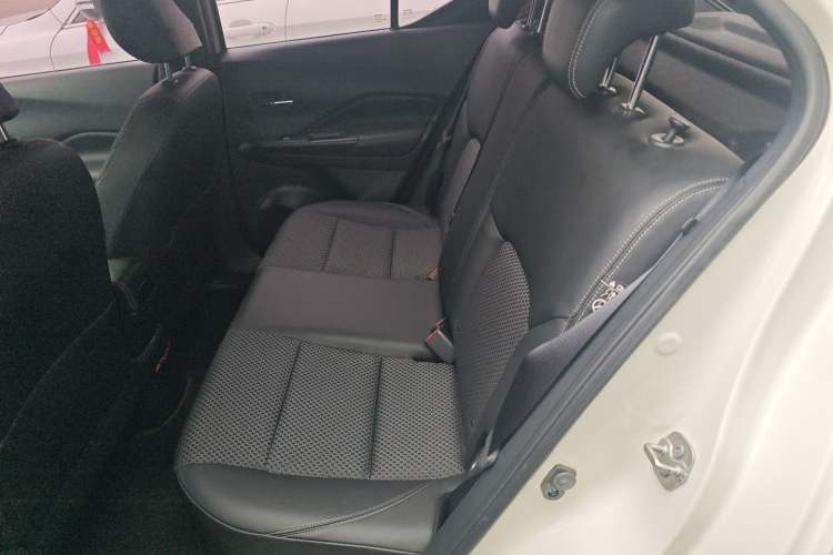 Used Nissan Kicks 2017 1.5L CVT Smart Drive Edition
