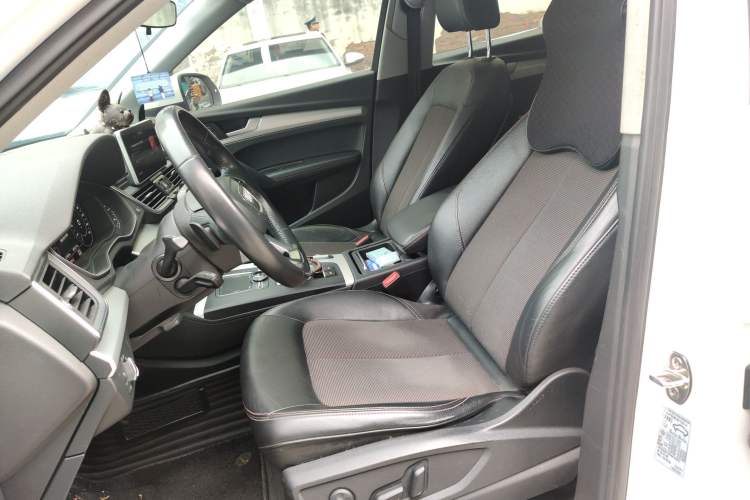 Used Audi Q5L 2018 40 TFSI Prestige Fashion Edition China V Left Front Seat