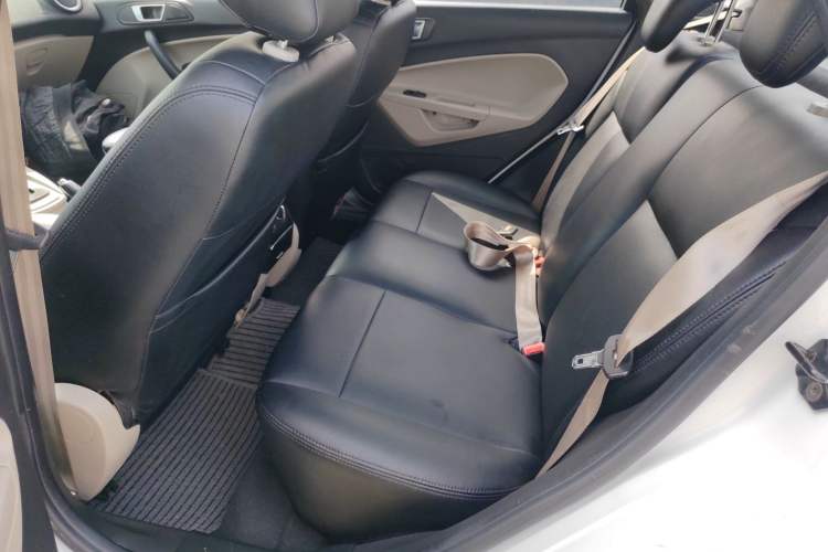 Used Ford Fiesta 2013 Sedan 1.5L Automatic Fashion Edition Left Rear Seat