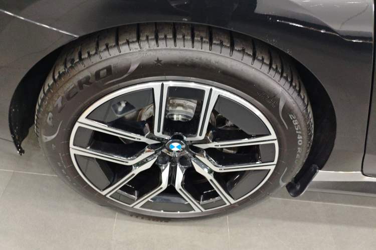 Used BMW i7 2023 eDrive50L Leading M Sport Package
