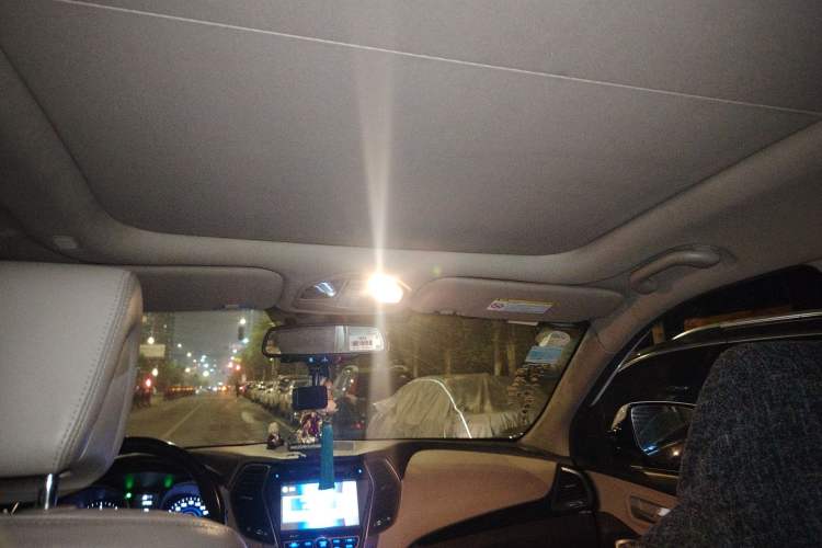 Used Hyundai Grand SantaFe 2013 2.2T 7-Seater Four-Wheel-Drive Luxury Edition
