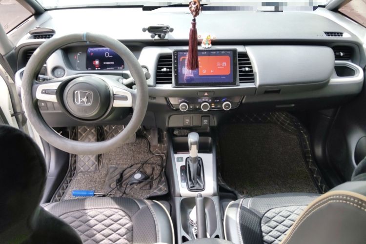 Used Honda Fit 2021 1.5L CVT Trend Edition Center Console