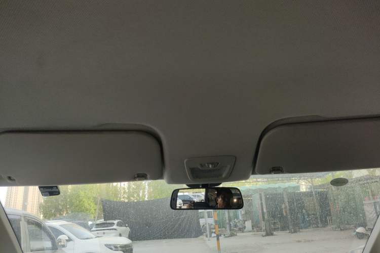 Used Wuling Hongguang PLUS 2020 1.5L Manual Standard Edition 5 Seats
