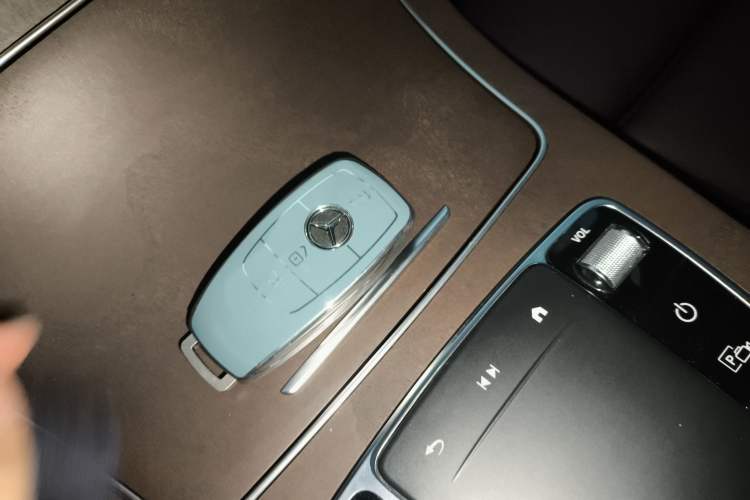 Used Mercedes-Benz GLC 2022 Second Facelift GLC 260 L 4MATIC Luxury Edition