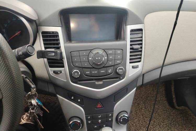 Used Chevrolet Cruze 2013 1.6L SE AT
