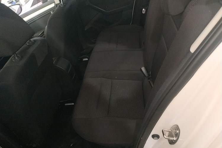 Used Volkswagen Bora 2016 1.6L Automatic Fashion Model