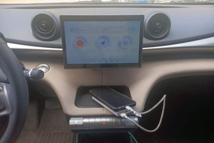 Used BYD Dolphin 2025 420km Active Version Audio And AC Panel