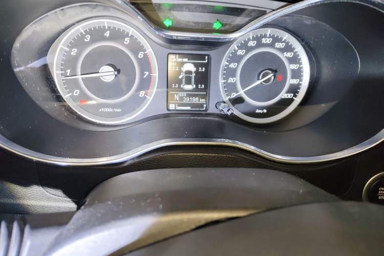 Used Baojun 560 2017 Rhythmic Edition 1.8L iAMT Prestige Model Odometer Close Up