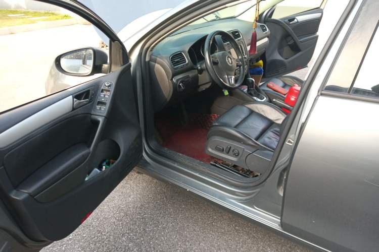 Used Volkswagen Golf 2011 1.4 TSI Automatic Luxury Edition