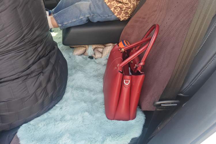 Used Honda Breeze 2023 240TURBO Two-Wheel-Drive Luxury Edition 5 Seats