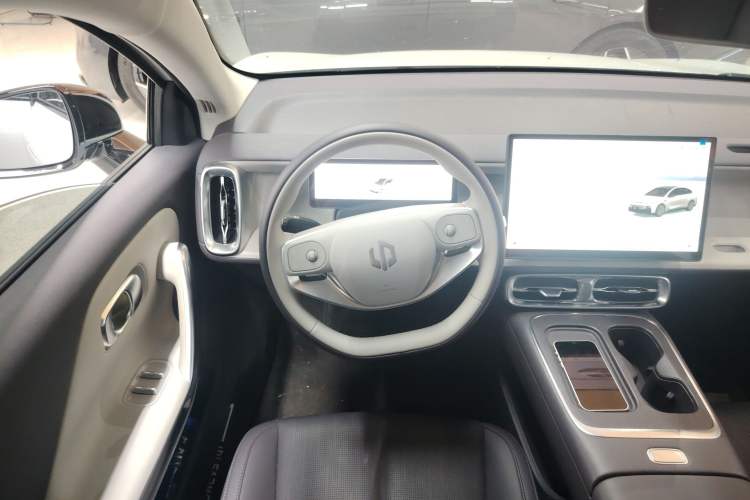 Used Leapmotor B01 2025 650 Enjoyment Edition Steering Wheel