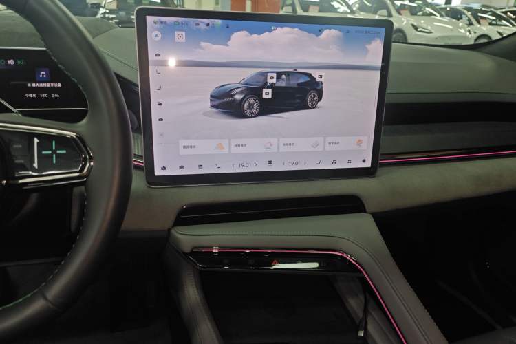 Used Zeekr 001 2023 WE Edition 100 kWh