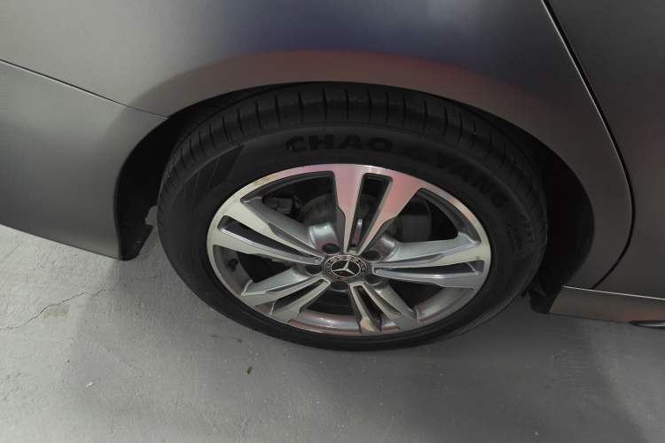 Used Mercedes-Benz C-Class 2018 C 200 L Sport Edition Right Rear Wheel Hub