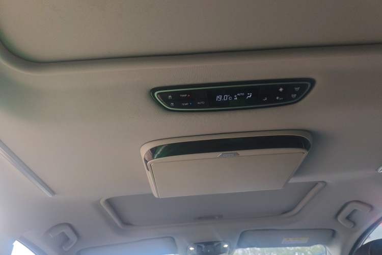 Used GAC Trumpchi M8 2021 Master Series 390T Prestige Edition Headliner