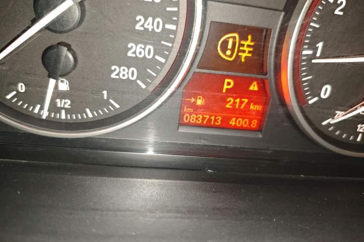 Used BMW 3 Series 2011 330i two-door coupe
