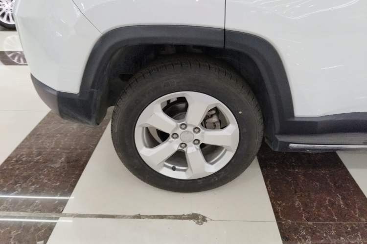 Used Jeep Compass 2019 220T Automatic Family Edition