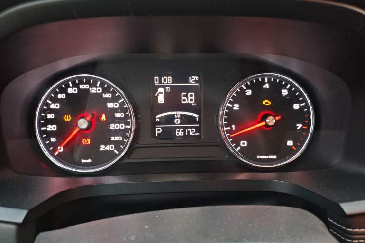 Used Roewe i6 2017 20T Automatic Flagship Edition Instrument Cluster