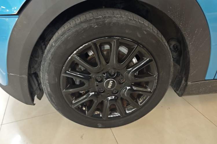 Used MINI 2015 1.5T COOPER Fun Five-Door Edition
