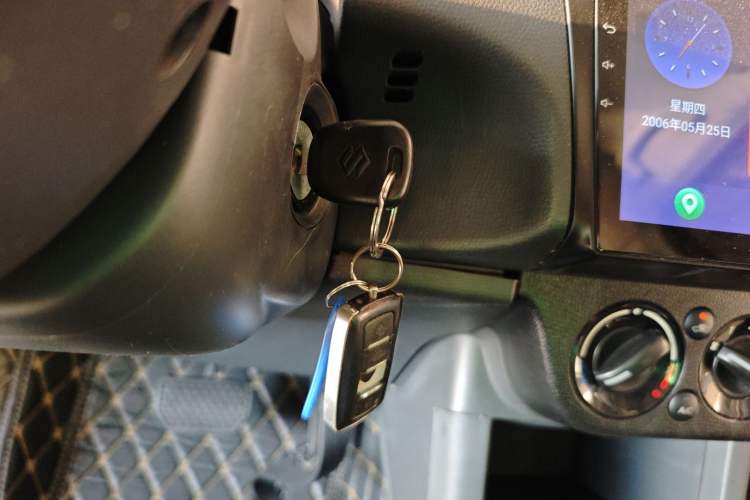 Used Suzuki Swift 2014 1.5L Automatic Fashion Edition
