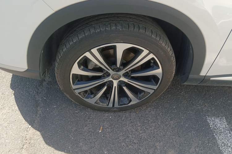 Used Roewe RX5 eMAX 2020 500 PHEV Smart Cabin Flagship Edition
