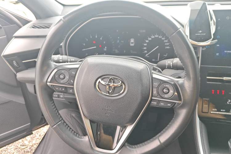 Used Toyota Avalon 2023 2.5L Luxury Edition Steering Wheel
