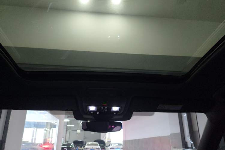 Used Volkswagen Tiguan L 2024 PRO 380TSI Four-Wheel Drive R-Line Smart Edition Headliner