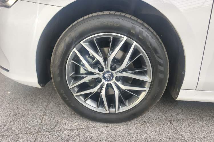 Used BYD Qin PLUS 2023 Champion Edition DM-i 120KM Beyond Model
