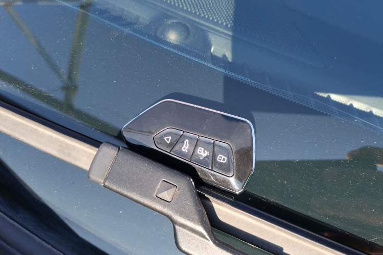 Used Changan UNI-V 2024 1.5T Prestige Sport Edition