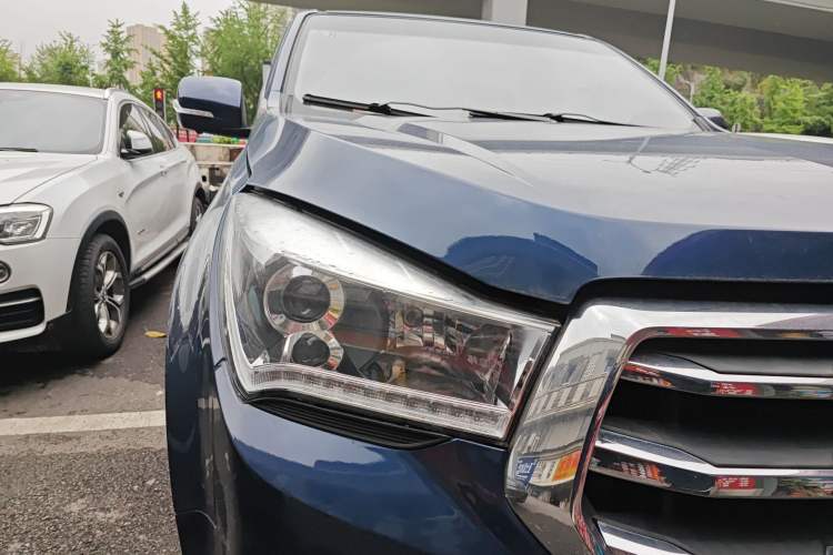 Used Isuzu TAGA 2018 3.0T Four-Wheel Drive Luxury Edition