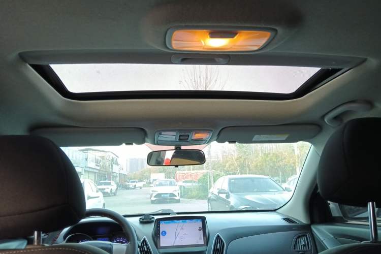 Used Hyundai ix35 2015 2.0L Automatic 2WD Comfort Edition China V Standard
