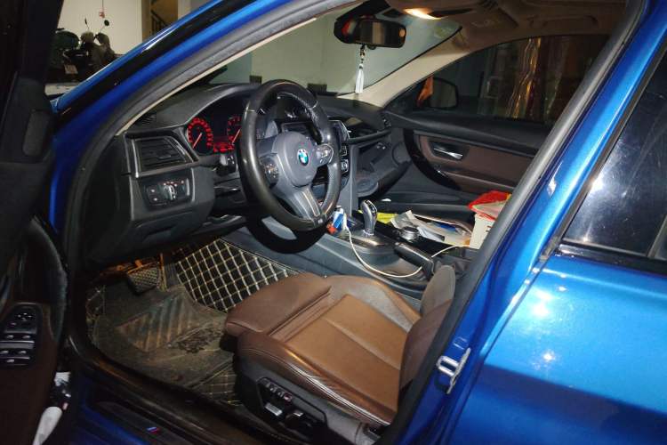 Used BMW 3 Series 2018 320Li Leading Model M Sport Package
