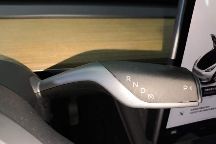 Used Tesla Model Y 2022 Rear-Wheel-Drive Version