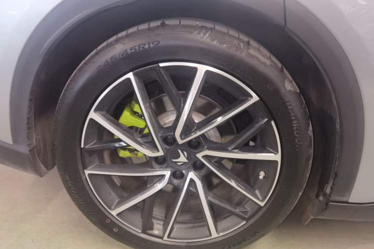 Used ARCFOX Alpha S5 2024 560MAX 185kW
