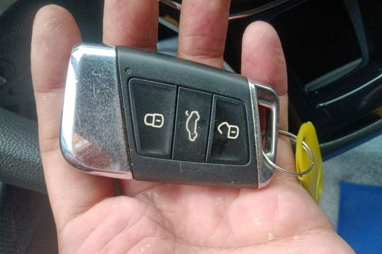 Used Volkswagen Passat New Energy 2020 430 PHEV Hybrid Elite Edition China VI Standard Vehicle Key