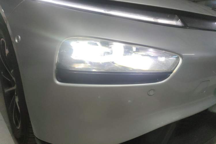 Used XPeng P7 2021 480N Right Front Headlight