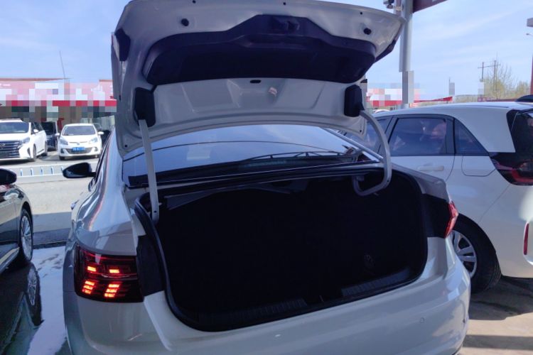 Used Volkswagen Sagitar 2019 280TSI DSG Luxury Version China VI Standard Trunk