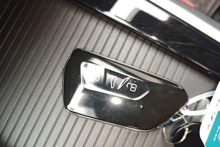 Used Volkswagen Passat 2025 Pro 380TSI Dragon Supreme Edition
