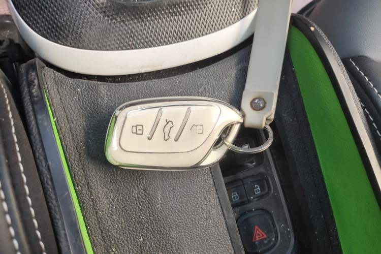 Used Roewe Clever 2022 311km QiQi BoBo Edition
