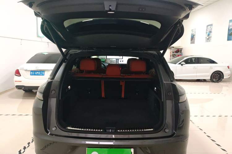 Used Li Auto L7 2023 Pro Model Trunk