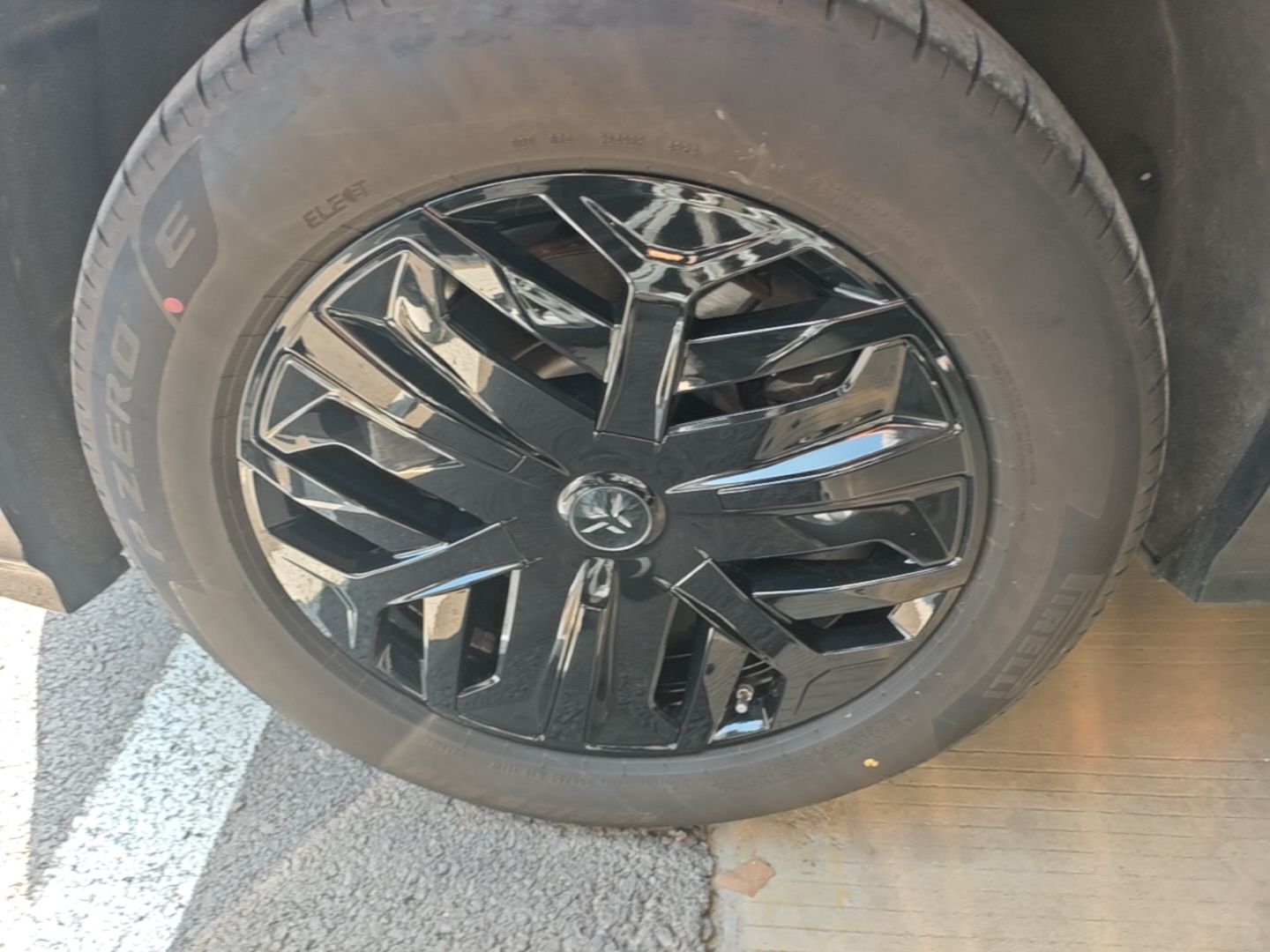 Hongqi Tiangong 08 2025 520 Max Rear-Drive Version — снимка 10