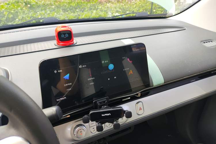 Used CHANGAN NEVO Lumin 2022 210km Sweet Edition Audio And AC Panel