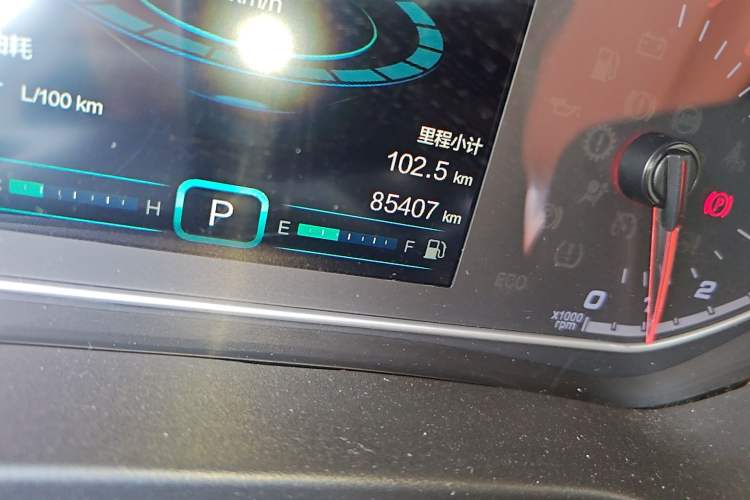 Used Chery Tiggo 7 2016 2.0L CVT Shining Edition Odometer Close Up