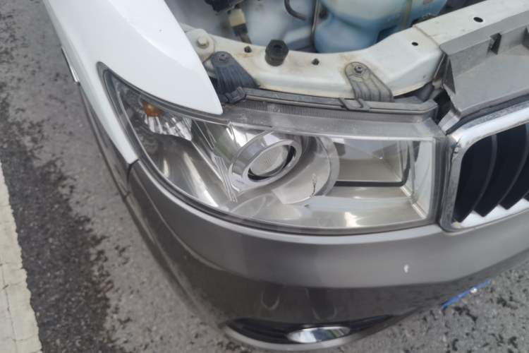Used Jinbei Hiace X30 2019 1.5L Van Standard Model China VI SWC15M Right Front Headlight