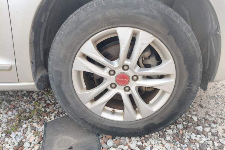 Used Haval H6 2012 2.4L Automatic Two-Wheel Drive Elite Version
