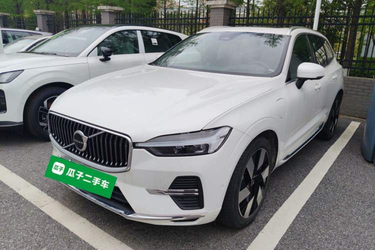 Used Volvo XC60 New Energy 2025 Plug-in Hybrid Long-Range All-Wheel Drive Smart Luxury Edition